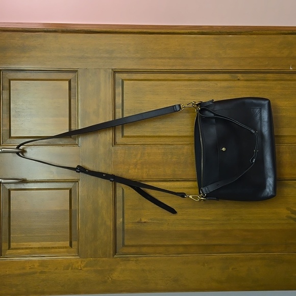 Madewell Transport Shoulder Crossbody Bag - Picture 2 of 7